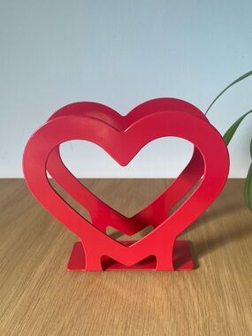 IKEA Vinter Red Heart-Shaped Napkin Holder
